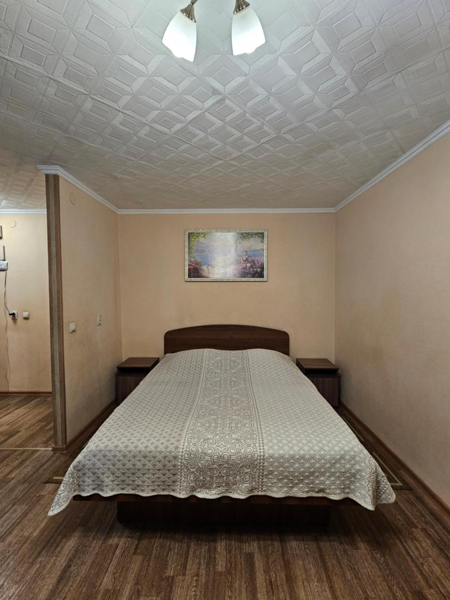 Lux Apartment On Potanina 19 Ustʼ-Kamenogorsk エクステリア 写真