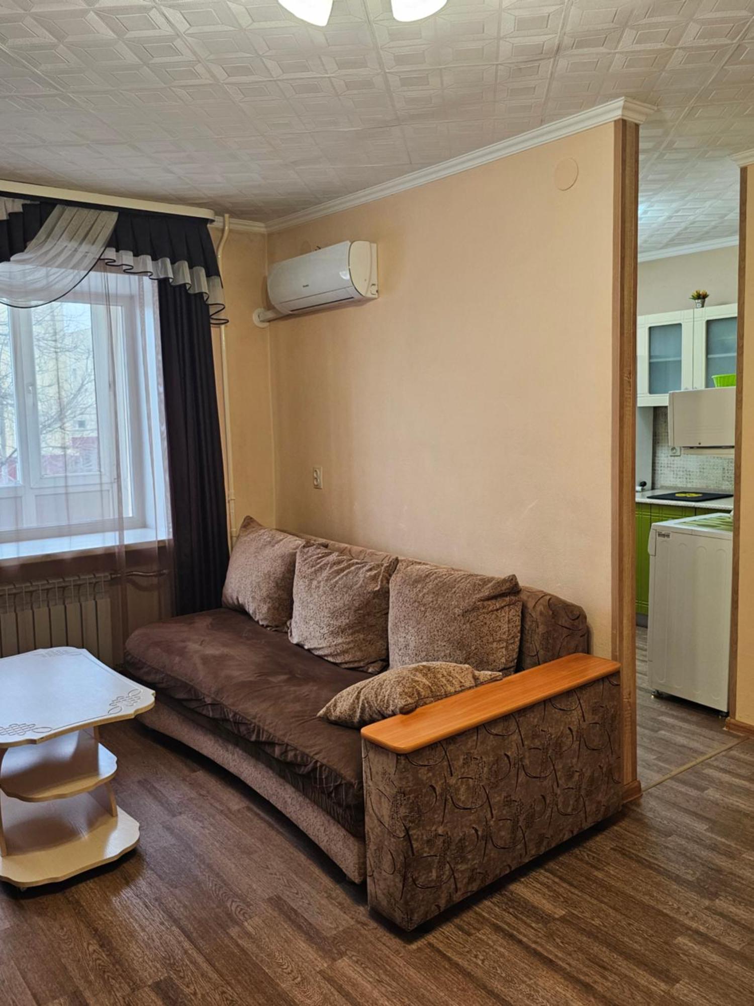 Lux Apartment On Potanina 19 Ustʼ-Kamenogorsk エクステリア 写真